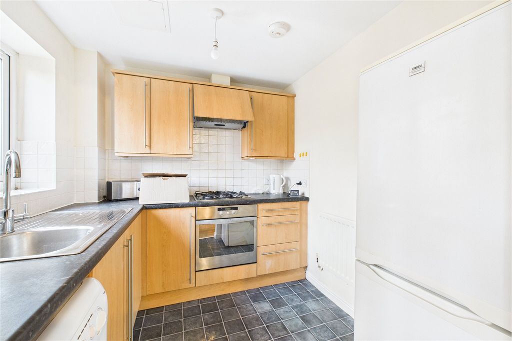 Property photo 3 of 6 Picture No. 29
