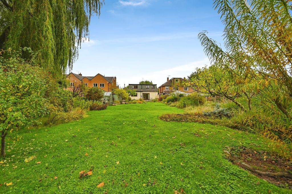 Property photo 2 of 17