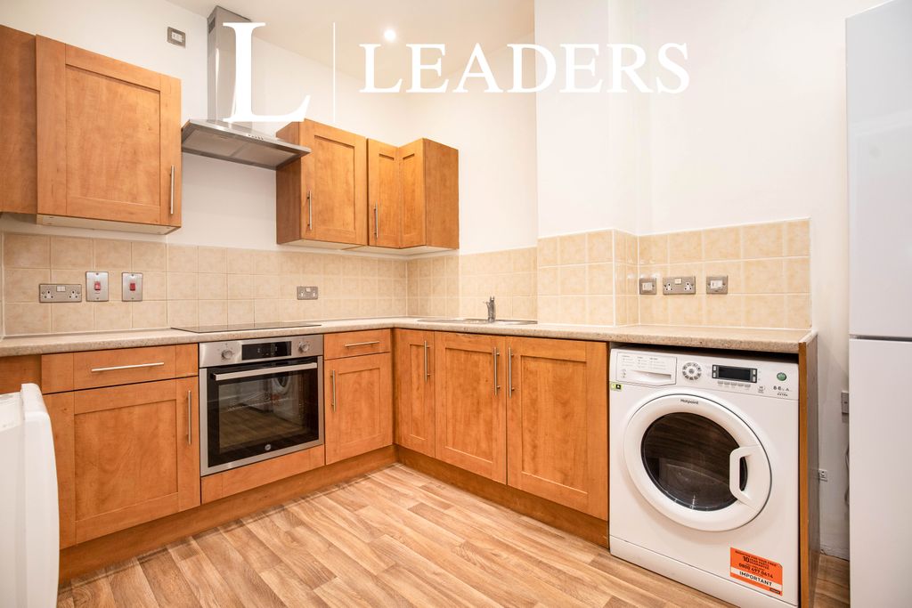 Property photo 3 of 10 3