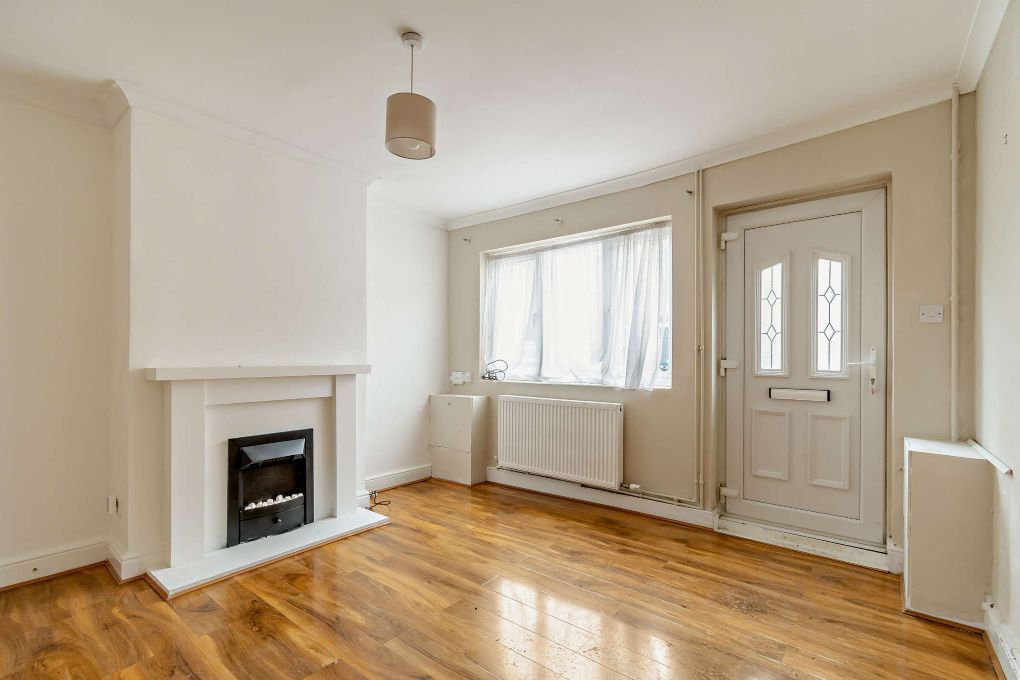 Property photo 2 of 12