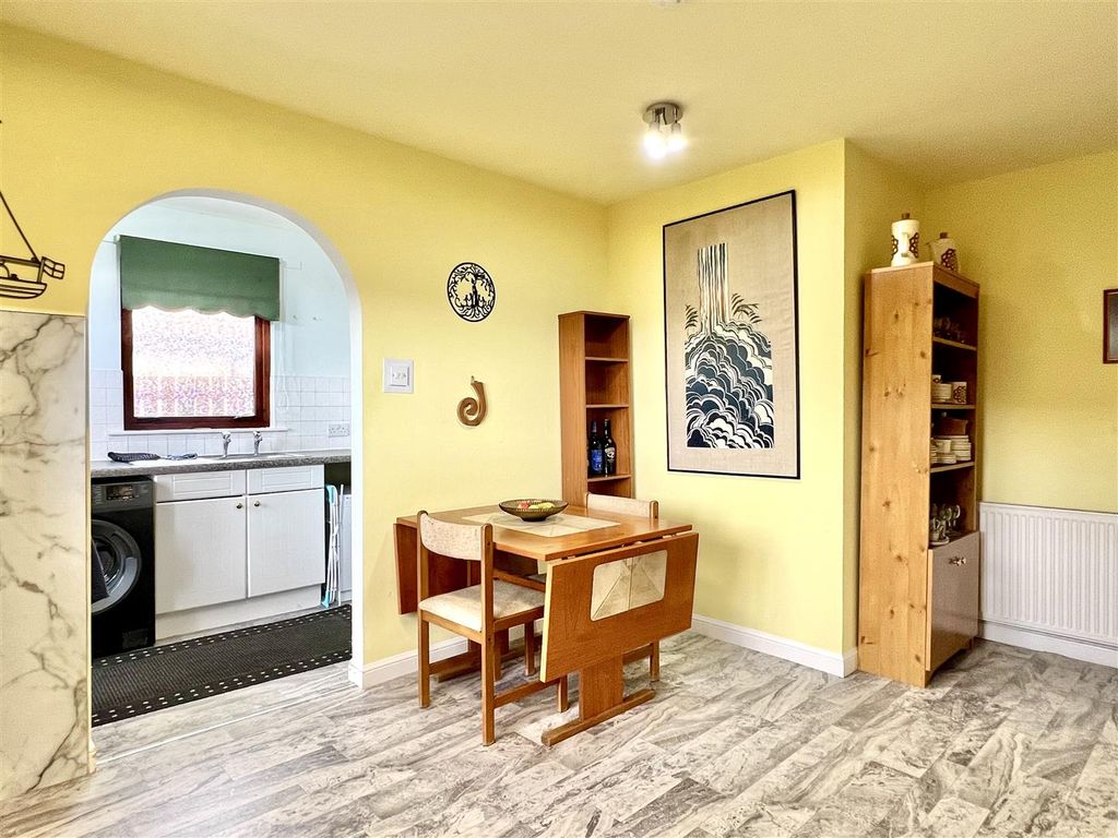 Additional image 10 of 3 bed detached bungalow for salePlayer Drive, Kingseat KY12