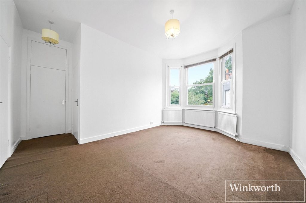 Property photo 1 of 8 Picture No. 29