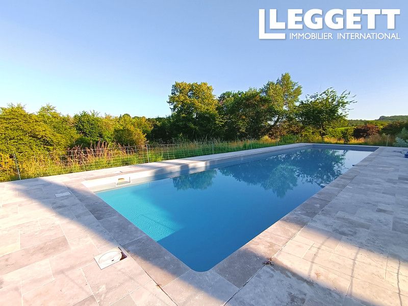 Property photo 2 of 10