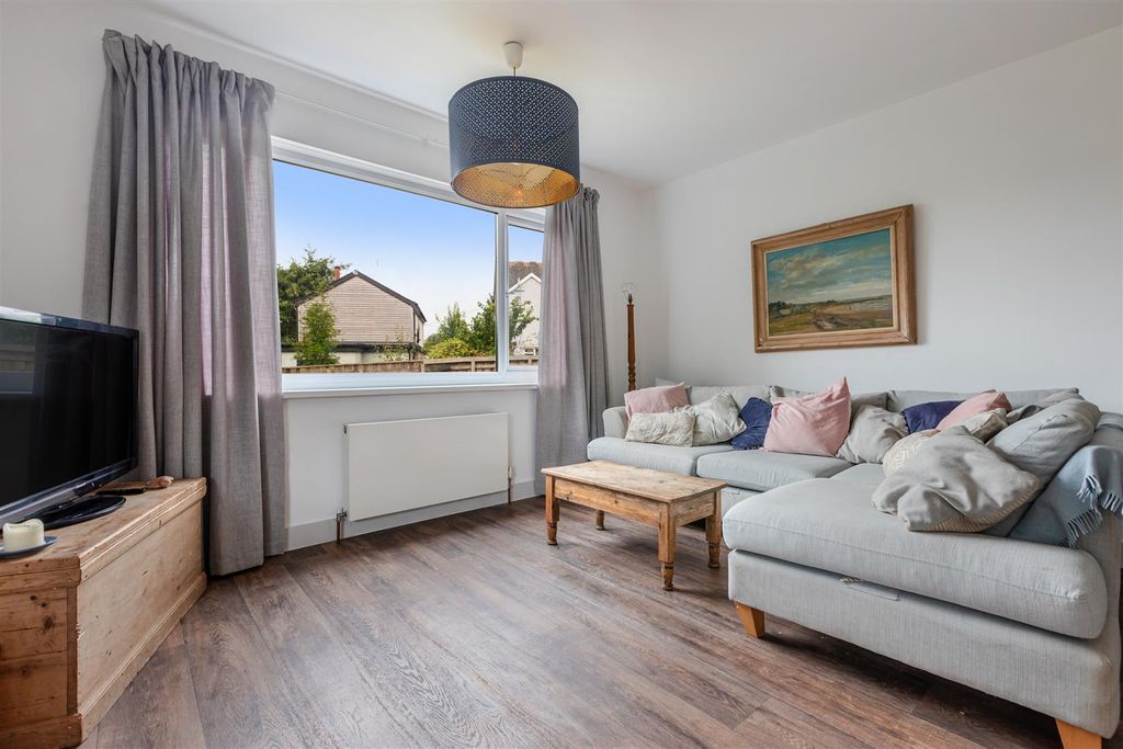 Property photo 3 of 20 A12 - 5 Vicarage Grove, Stoke Gabriel - 230711.Jpg