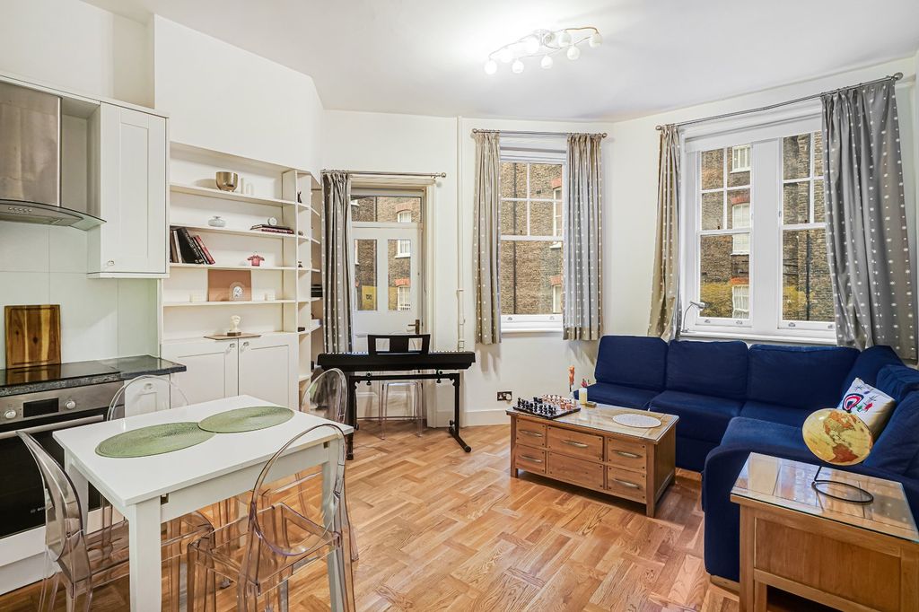 Property photo 3 of 12