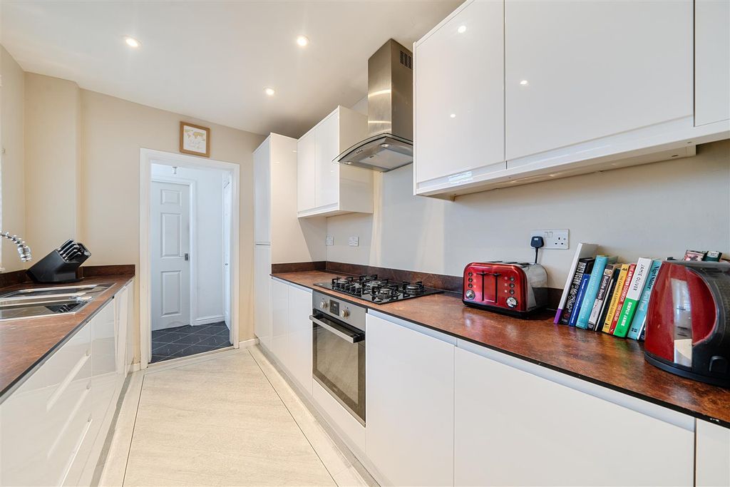 Property photo 1 of 16 Kitchen