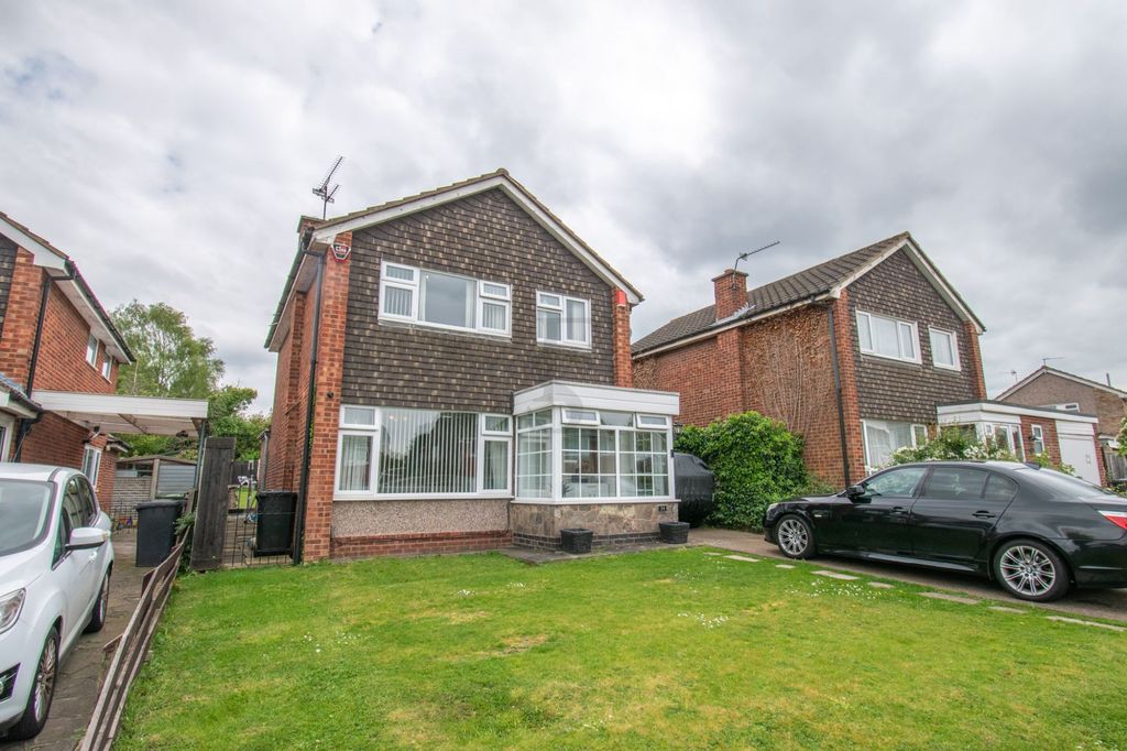 Property photo 1 of 16