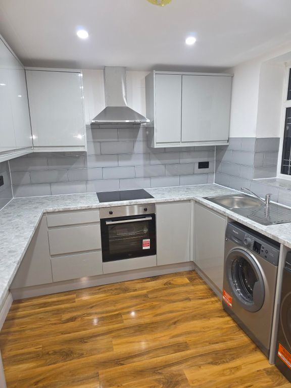 Property photo 2 of 4