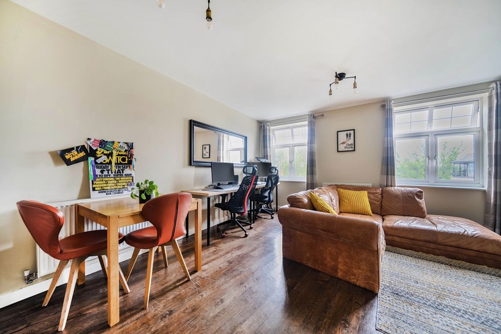 Property photo 2 of 17 Reception Room