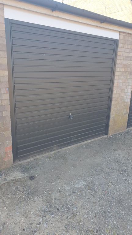 Property photo 1 of 4