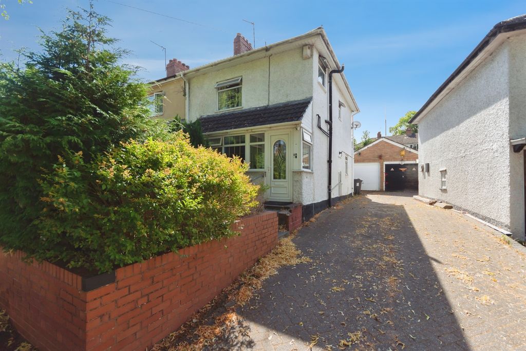 Property photo 2 of 19