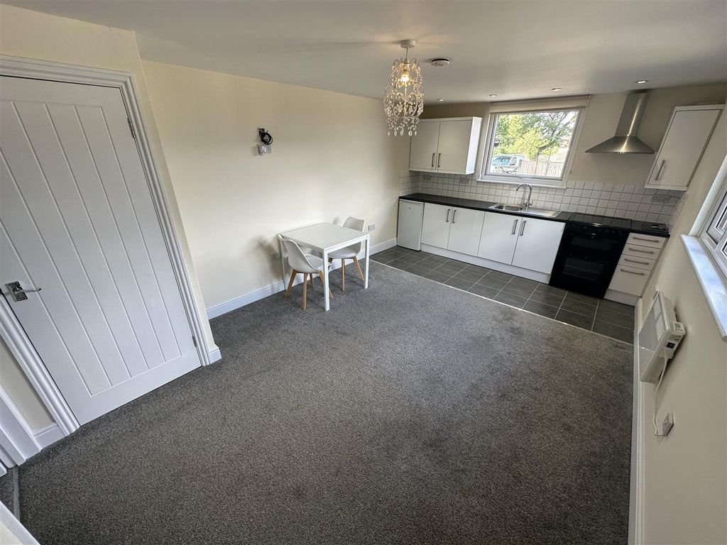 Property photo 2 of 6 Img_6856.Jpg