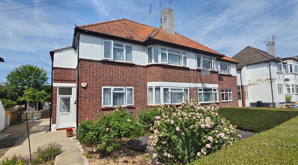 Property photo 1 of 8