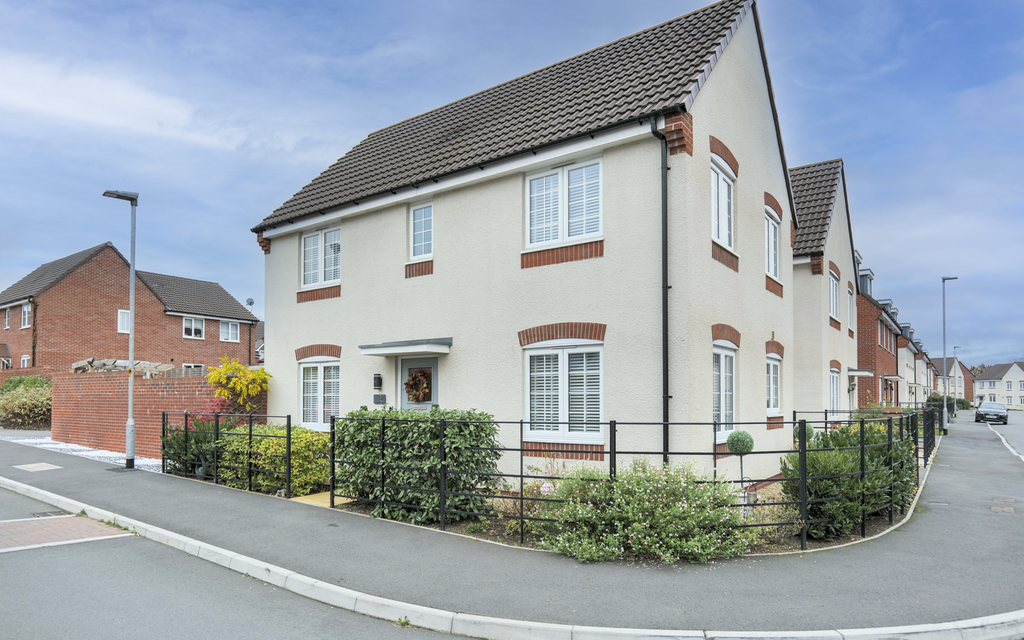 Property photo 1 of 23 P1065337-Edit.Png