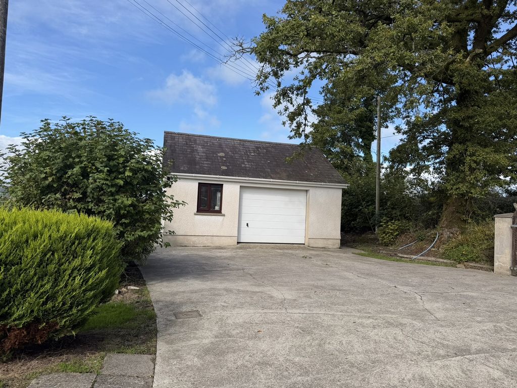 Property photo 2 of 15 Not Specified