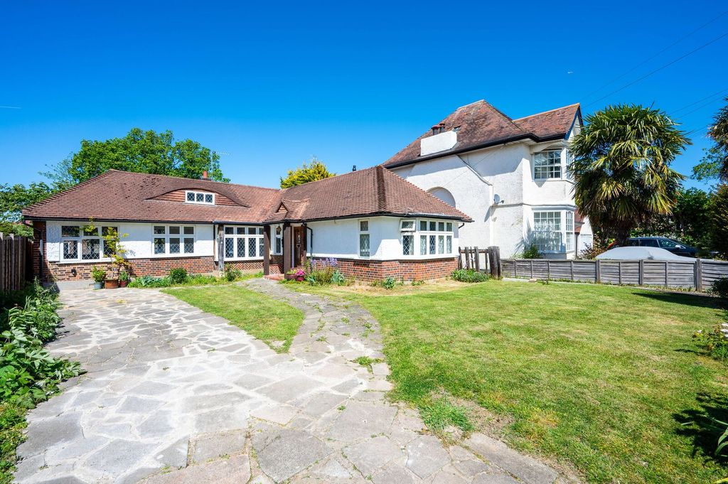 Property photo 1 of 13