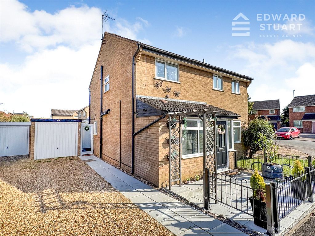 Property photo 1 of 16 Picture No. 02