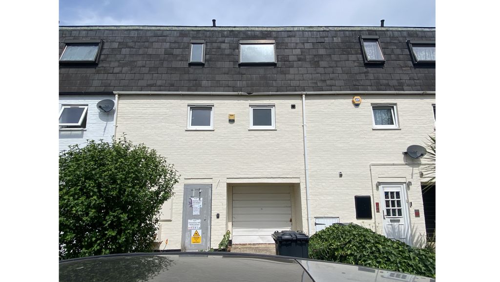 Property photo 1 of 16 Img_0450.Jpg