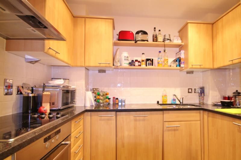 Property photo 2 of 8 Kitchen