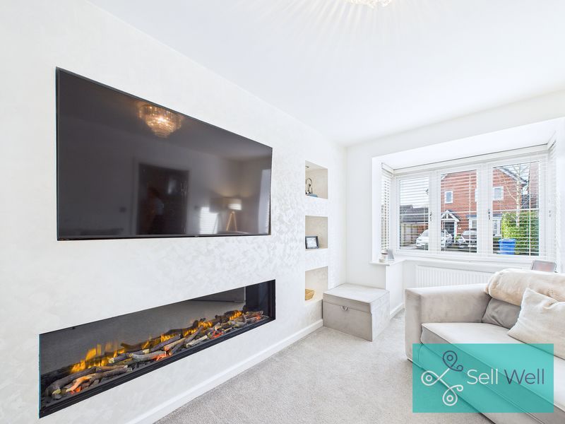 Property photo 2 of 24 Lounge