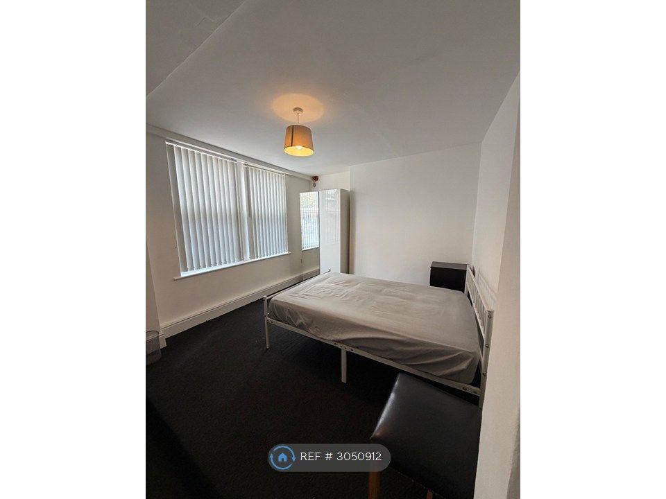 Property photo 3 of 16 Bedroom 1