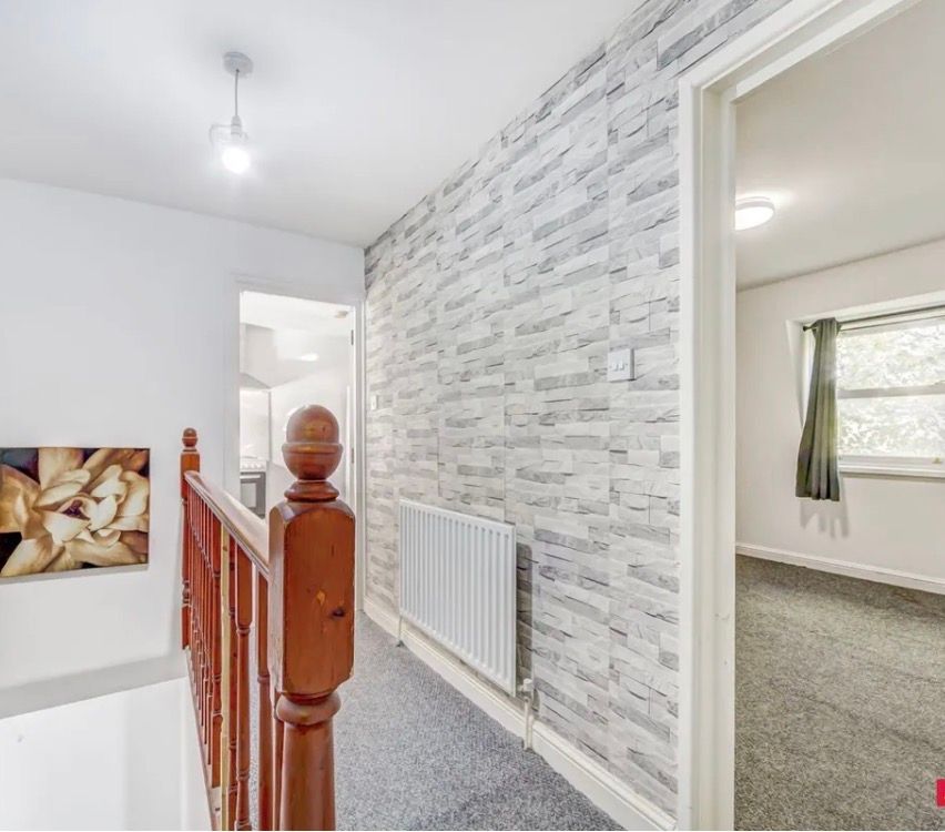 Property photo 3 of 3