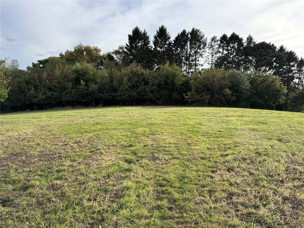 Property photo 2 of 6 Picture No. 06