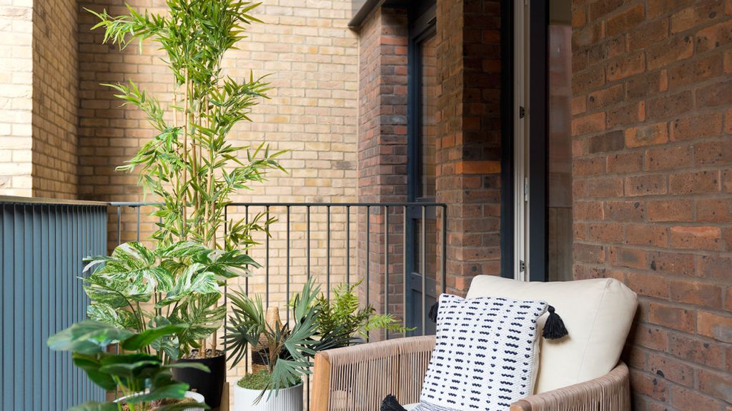 Property photo 3 of 5