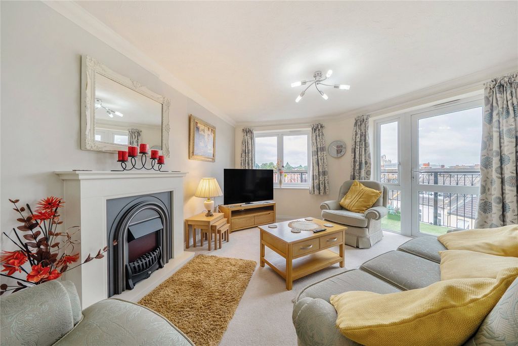 Property photo 2 of 16 Picture No. 08
