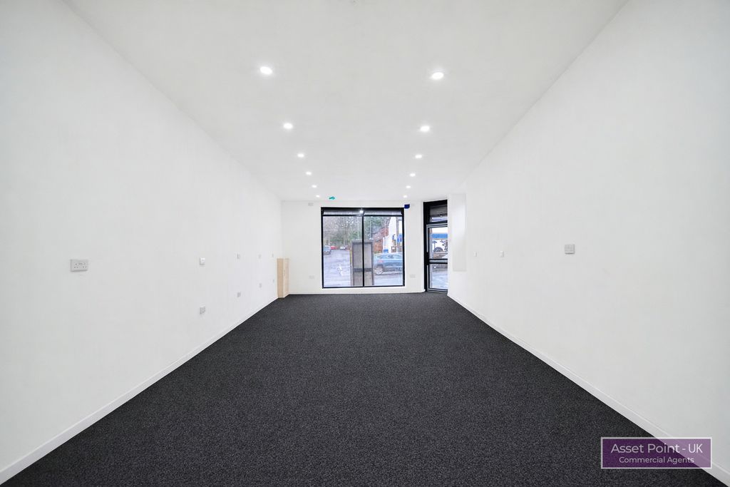 Property photo 1 of 5 Main Shop