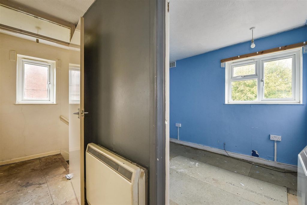 Property photo 3 of 19 Sketch_Ph24_6272869.Jpg