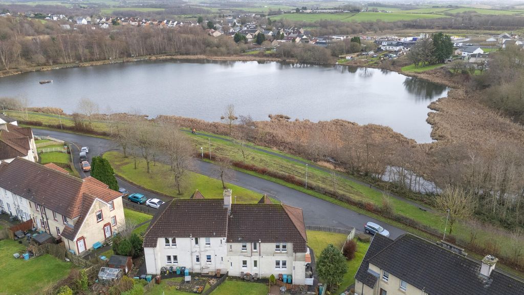 Property photo 2 of 23 Exterior