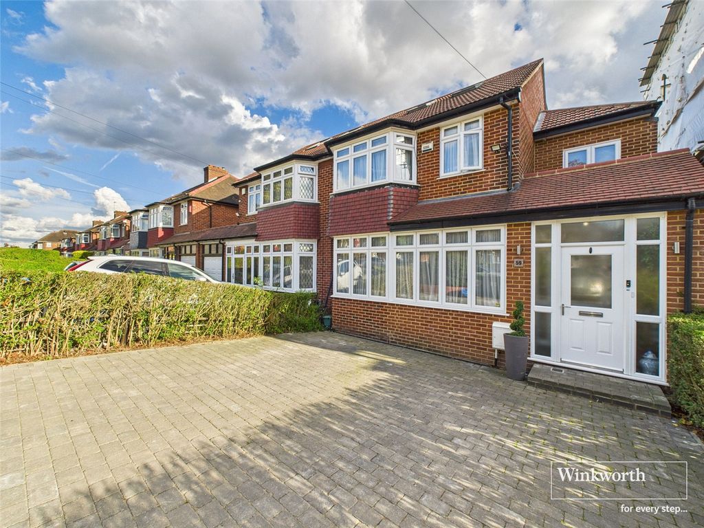 Property photo 2 of 12 External