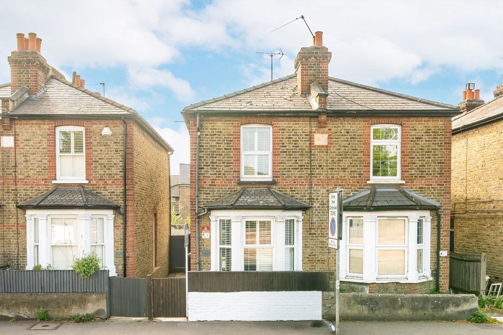 Property photo 1 of 7