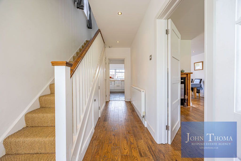 Property photo 2 of 21 Photo 2