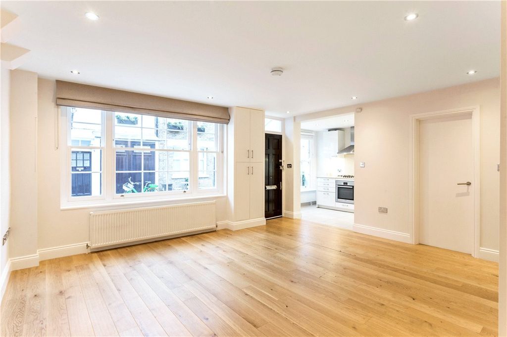 Property photo 1 of 14 Picture No. 05