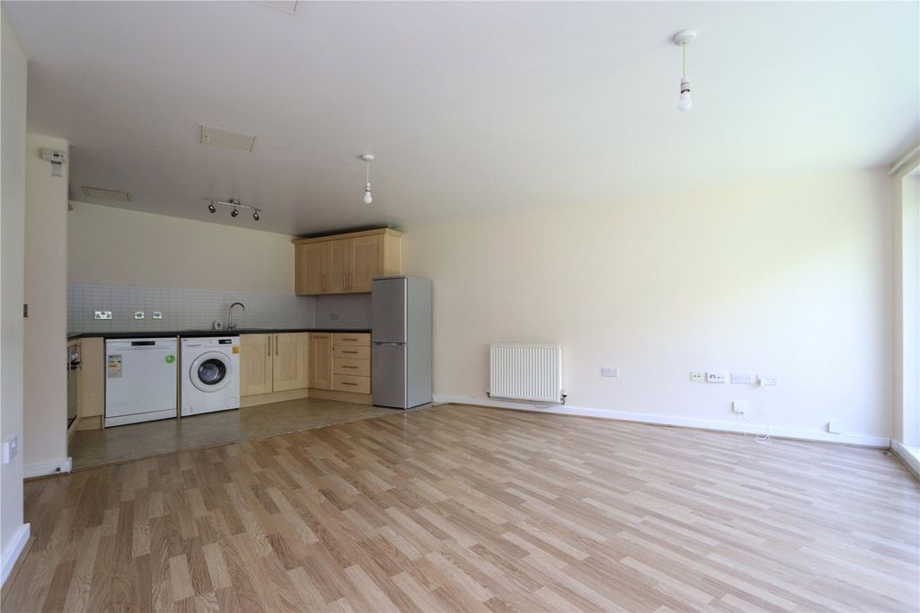 Property photo 3 of 11 Picture No. 08