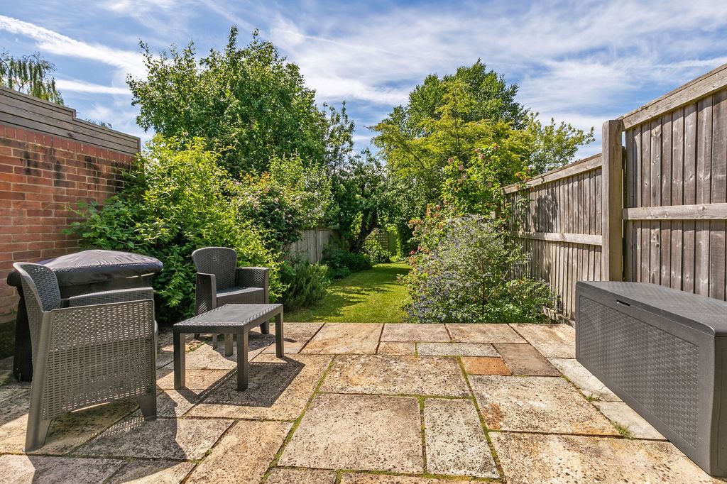 Property photo 2 of 10