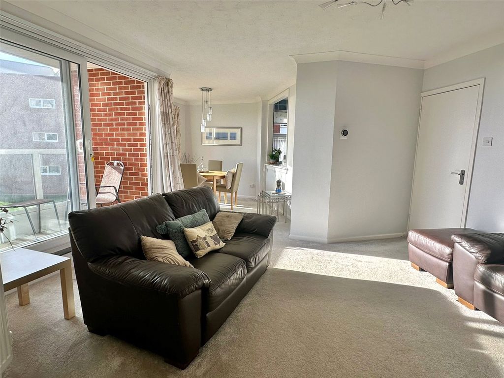 Property photo 3 of 23 Picture No. 03