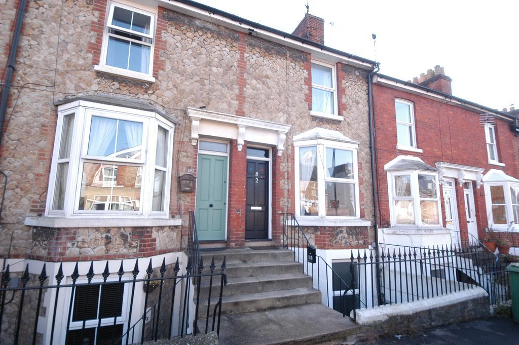 Property photo 1 of 6 Photo 7