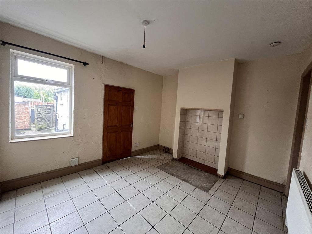 Property photo 2 of 14 Img_9754.Jpg