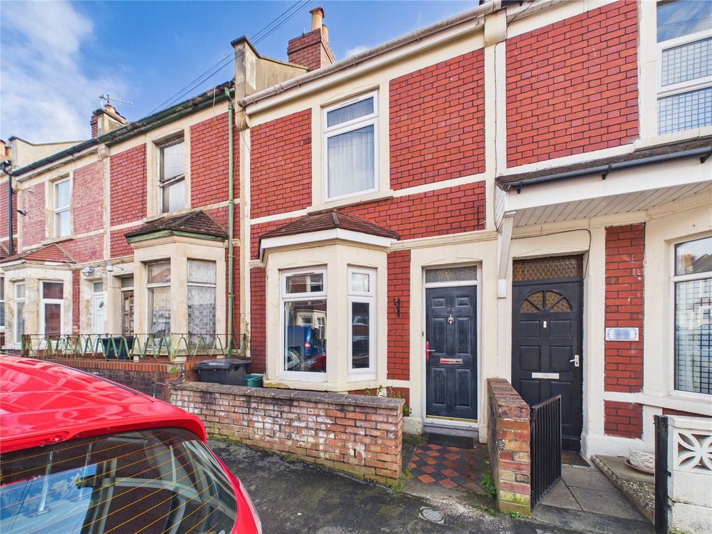 Property photo 2 of 21 Picture No. 27