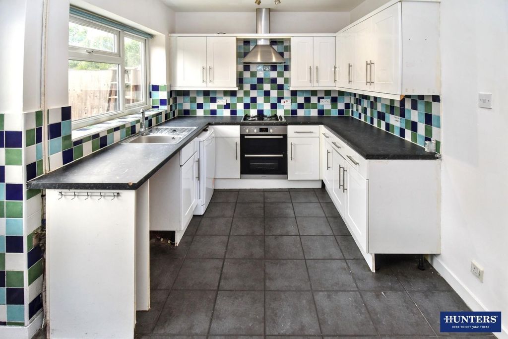 Property photo 3 of 12 Kitchen-Diner