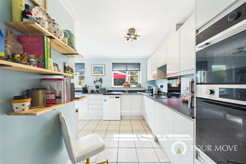 Property photo 3 of 27 Picture No. 03