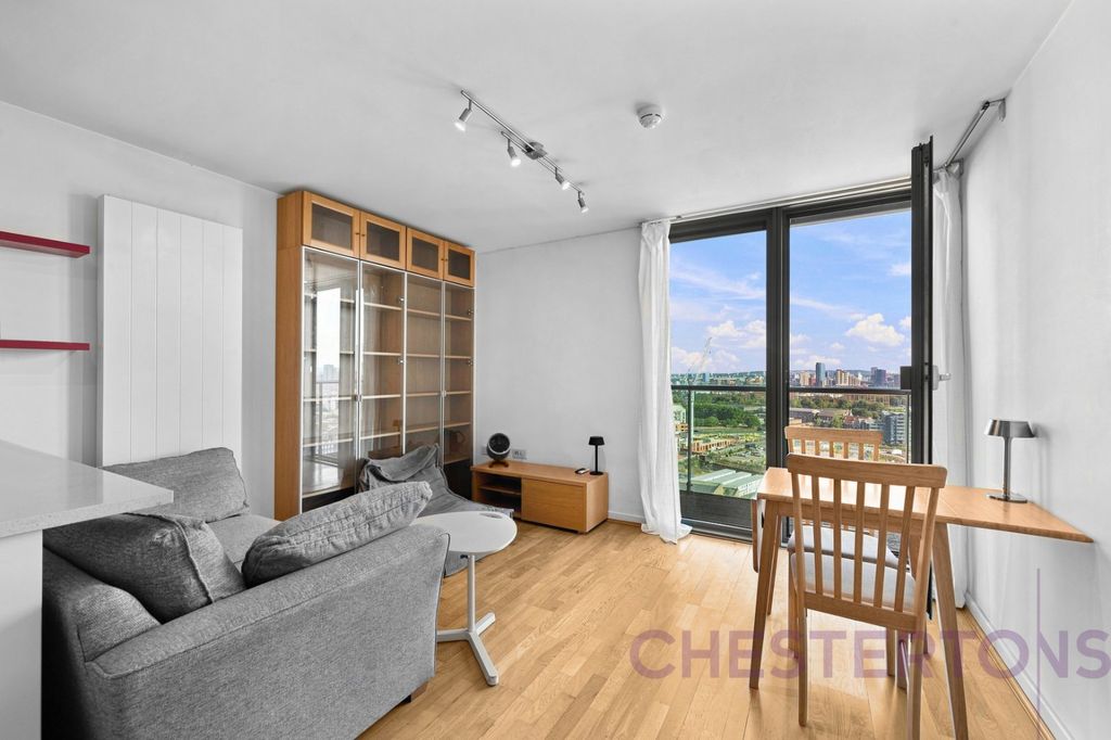 Property photo 3 of 15
