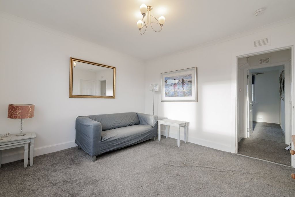 Property photo 3 of 16 Photo 3