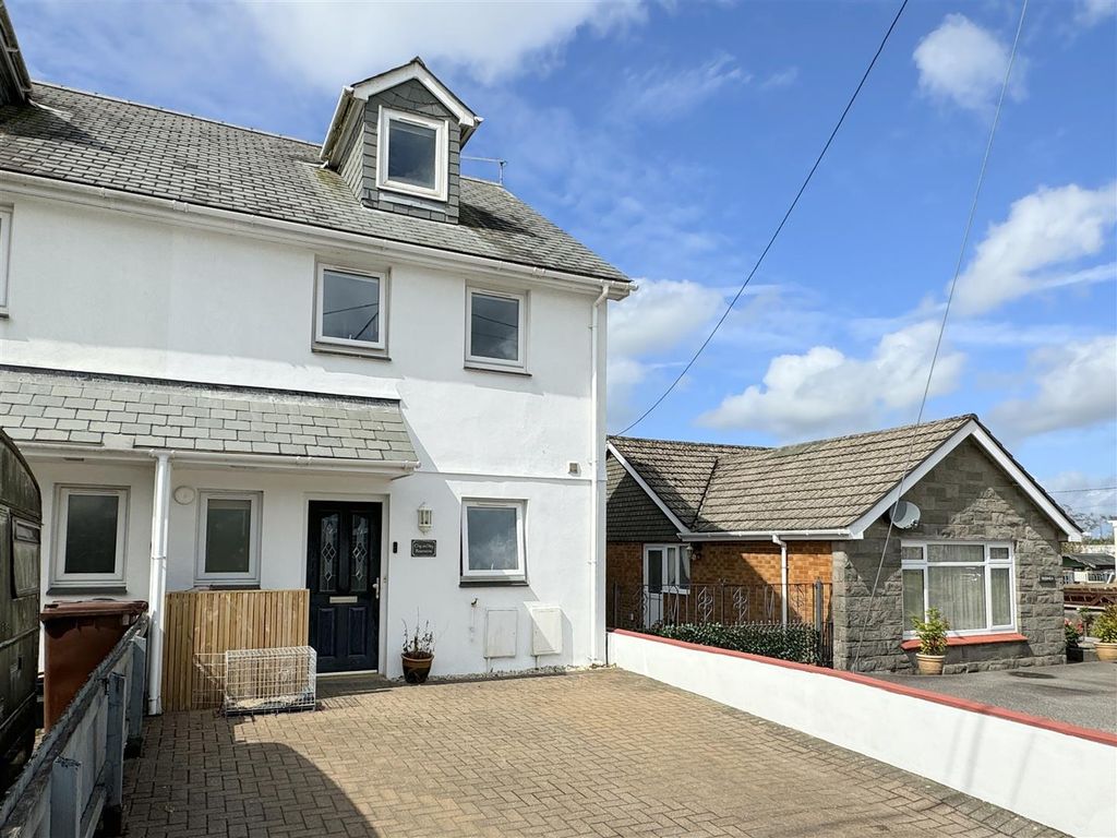 Property photo 1 of 29