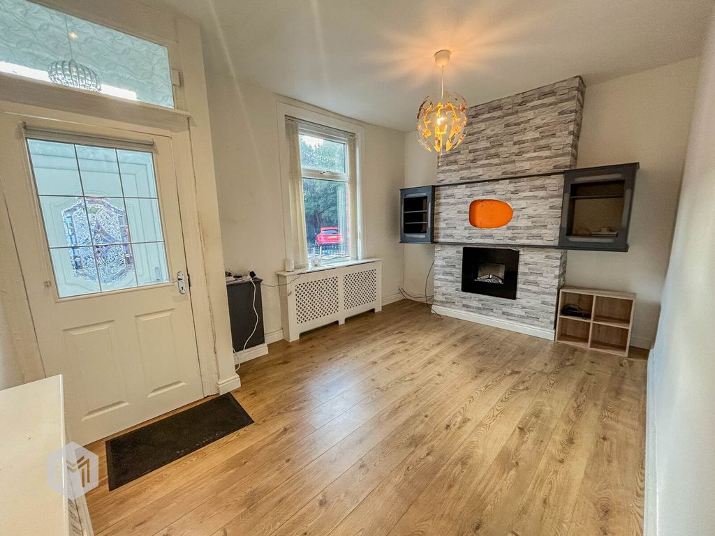 Property photo 2 of 14 Picture No. 08