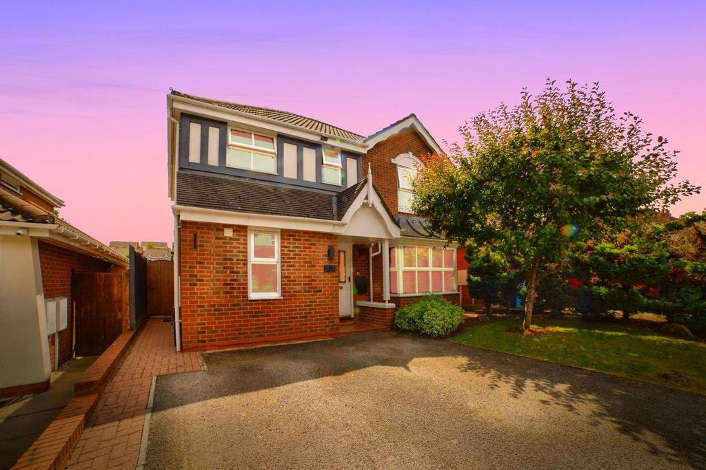 Property photo 1 of 45 Front At Dusk