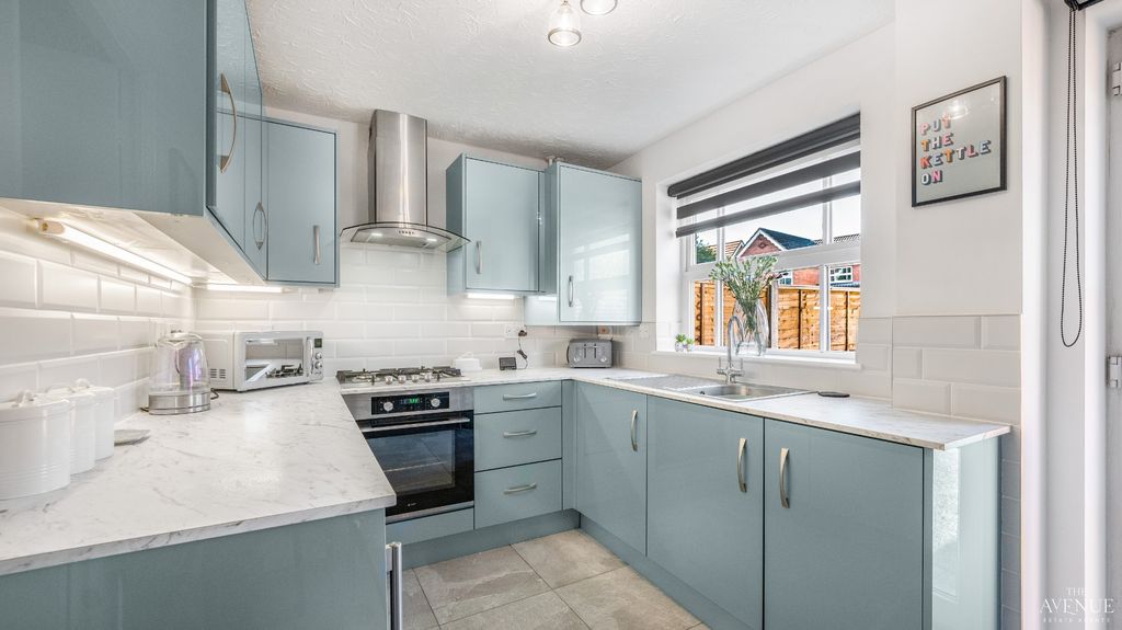 Property photo 2 of 22 4986462